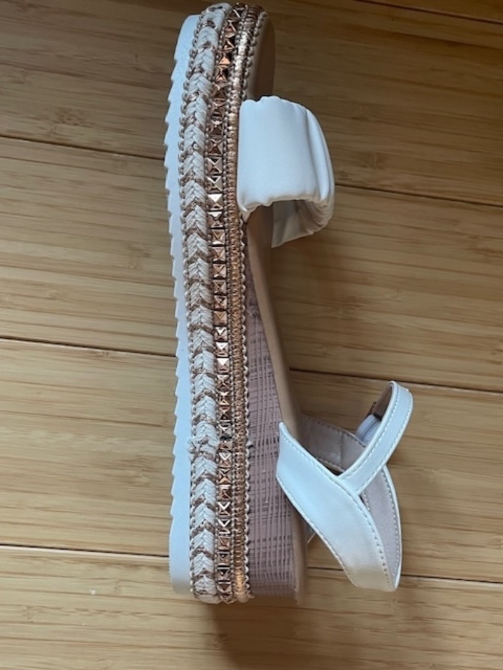White Wedge Sandals with Rose Gold Color Beading - size 9 - Picture 4 of 8